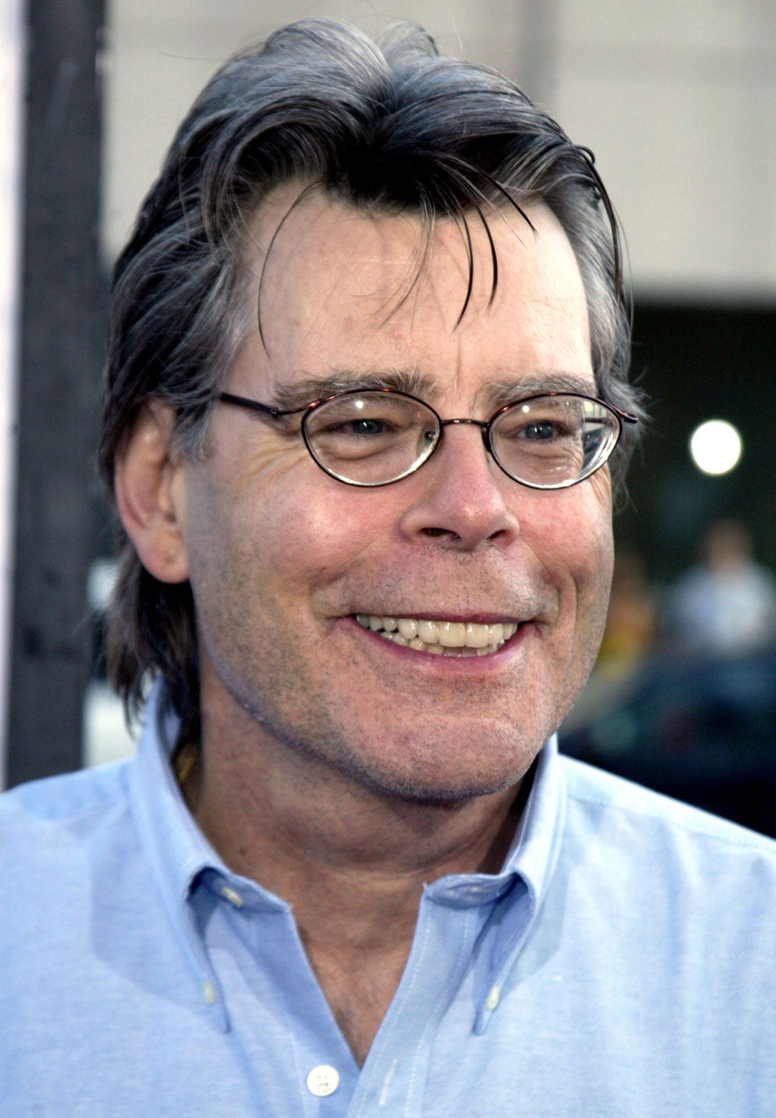 American-novelist-Stephen-King-2004.jpg