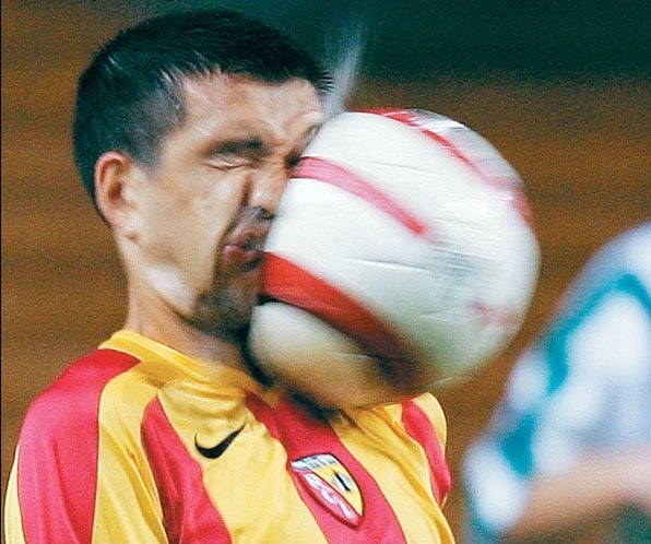 getting-hit-in-the-face-by-a-soccer-ball-meme-8.jpg