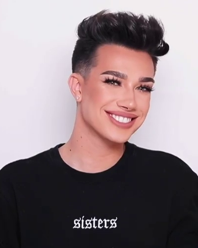 James_Charles_(2019)_(cropped).png